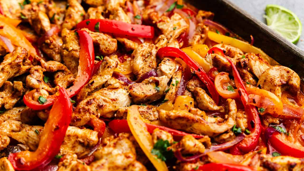 Restaurant-Style Sheet Pan Chicken Fajitas: Easy Weeknight Dinner